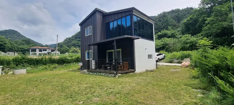 [경기 양평][경기 양평/옥천]마당 바로 앞 청정 어비계곡을 품은 독채 프라이빗하우스 15