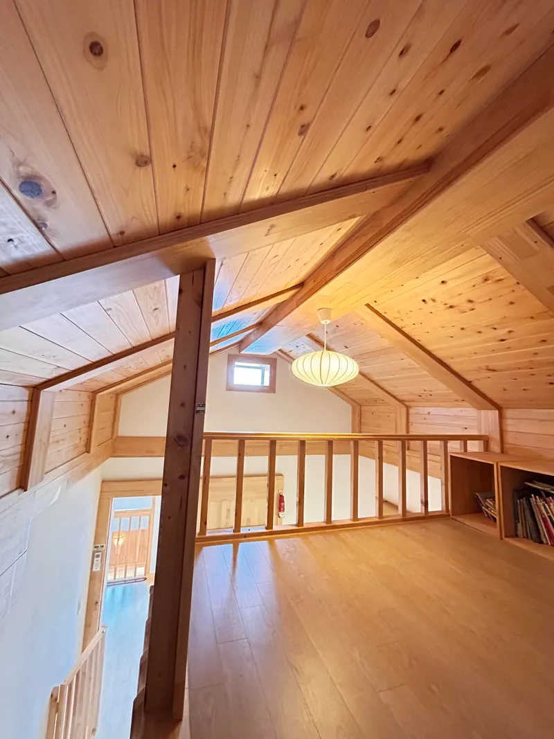 [Andeok, Seogwipo] #6 rooms #4 bathrooms #2 duplexes #2 playrooms Sanbangsan view private house 76