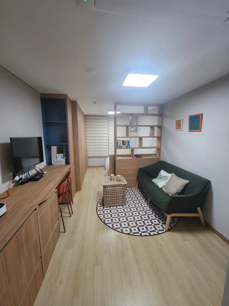 [Seogwi-dong, Seogwipo] 2-person accommodation in Seogwi-dong with many commercial and convenient facilities 2