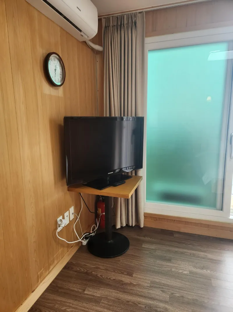[Aewol, Jeju] Independent accommodation with a large garden and swimming pool overlooking the Gwakji Sea 71