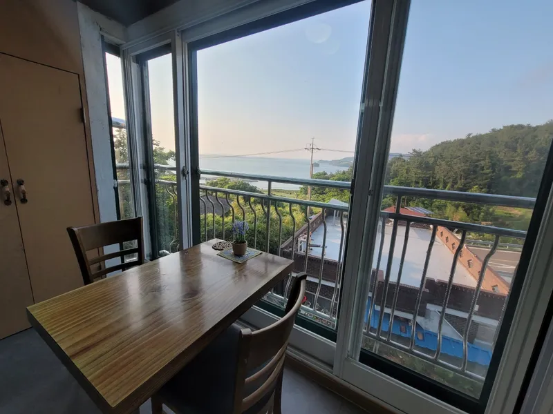 [Namhae] Super cost-effective ocean view bed C #small dogs allowed 3