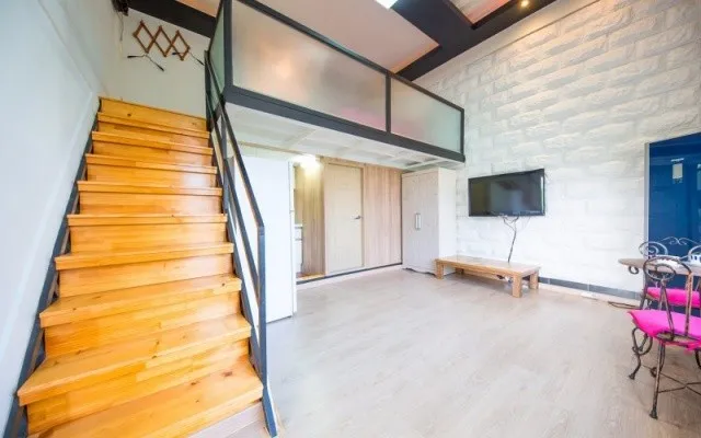 [Yeosu] Ocean view duplex one-room unit 105 with a view of the South Sea at Baekya Island 3
