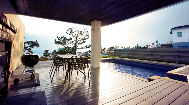 [Hogeun-dong, Seogwipo] New special price Ocean view two-room 3-story independent pension pool villa swimming pool Olle-gil A 17