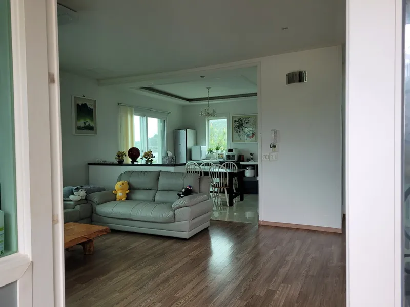 [Aewol, Jeju] Independent accommodation with a large garden and swimming pool overlooking the Gwakji Sea 66