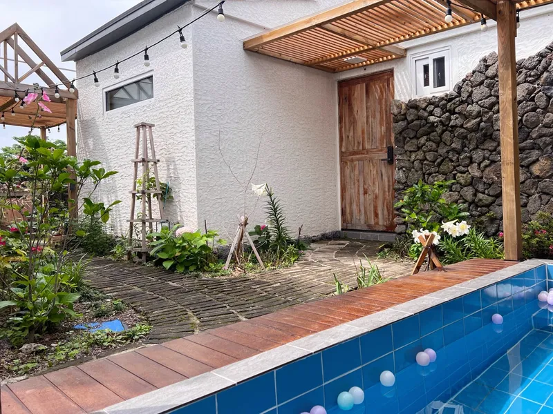 [Aewol, Jeju] Half-price discount event for full moon #Jeju emotional accommodation #Ghibli emotional #Moon 14