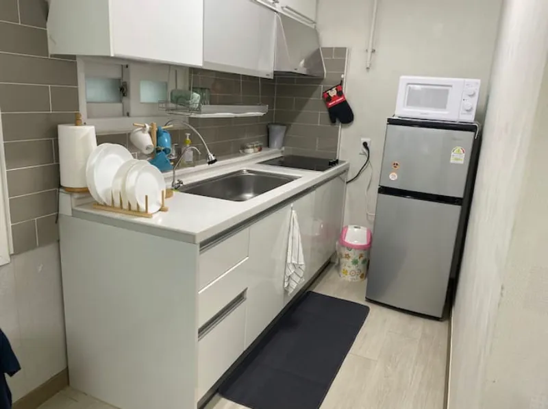 [Gyeongsan] Room 2 15 minutes on foot from Gyeongsan Station, 10 minutes from Jungsanji, 10 minutes from Saweol Station on Line 2 20