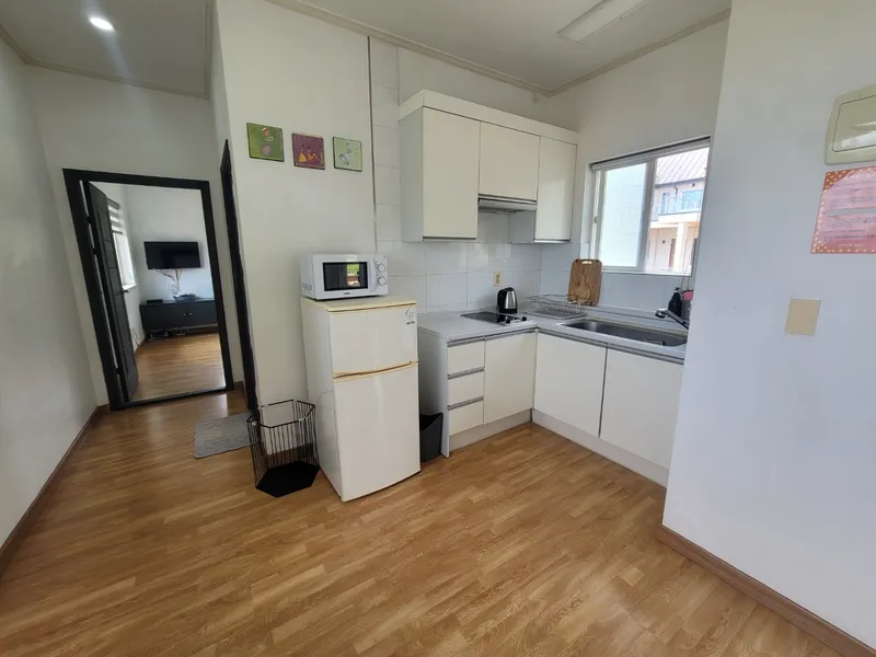 [Namhae] Ocean view detached one-room pension 202 in a quiet and cozy American village 9