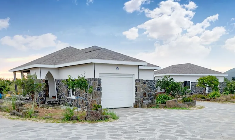 [Hangyeong, Jeju] A two-room detached house where you can live privately in Jeju #Spacious parking lot 13