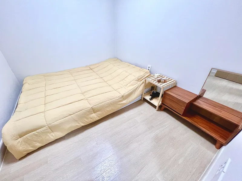 [전남 여수] 여수시내 30평 방3개 퀸침대3개 관광지 근접 편의점 1분 3
