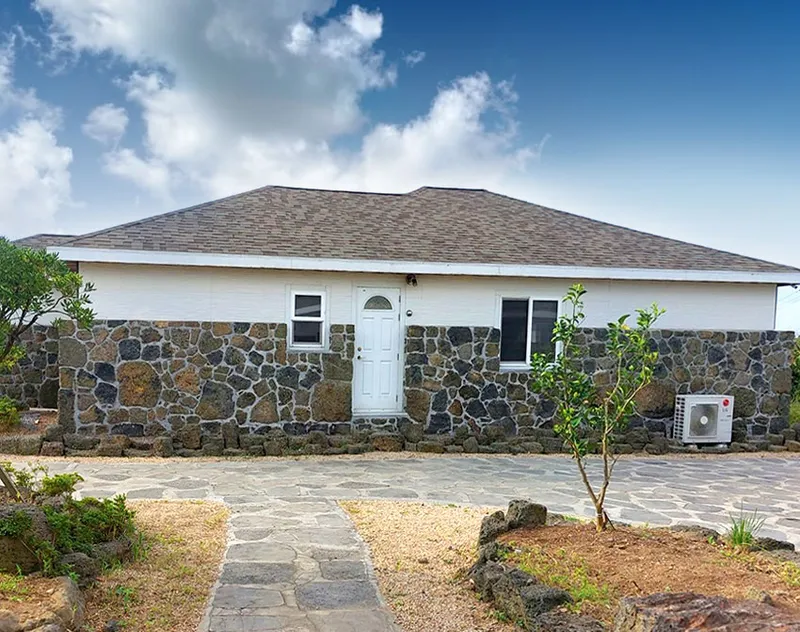 [Hangyeong, Jeju] A two-room detached house where you can live privately in Jeju #Spacious parking lot 31