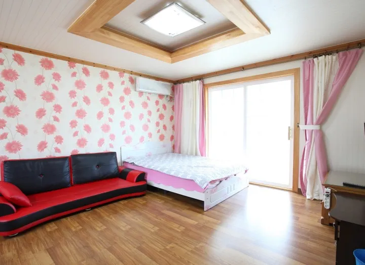 [Yangyang] Seorak, a pension-type accommodation right in front of Namdaecheon 7