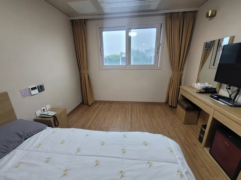 [제주 내도동] 제주공항차량 15분 가성비 호텔 더블 C 2