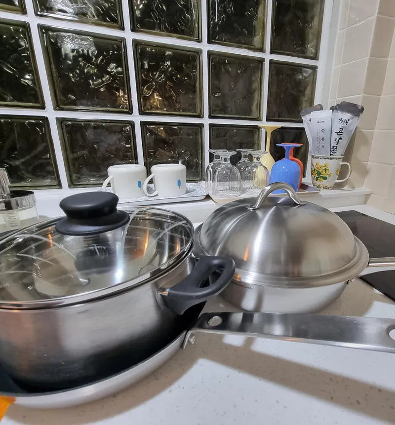 [Gangnam, Seoul] Gam House, 3 minutes from Hakdong Station Exit 1 42
