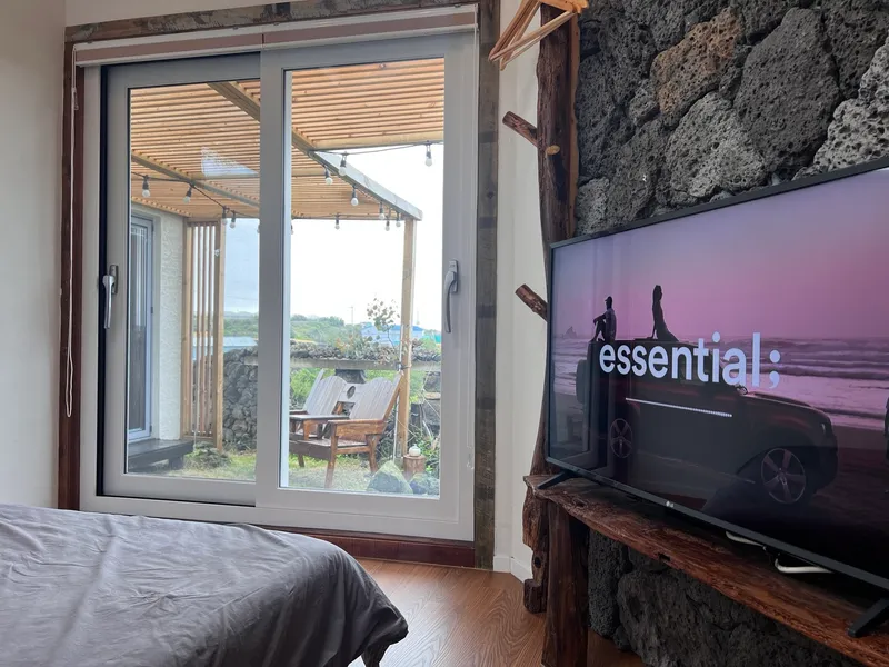 [Aewol, Jeju] Half-price discount event for full moon #Jeju emotional accommodation #Ghibli emotional #Moon 30