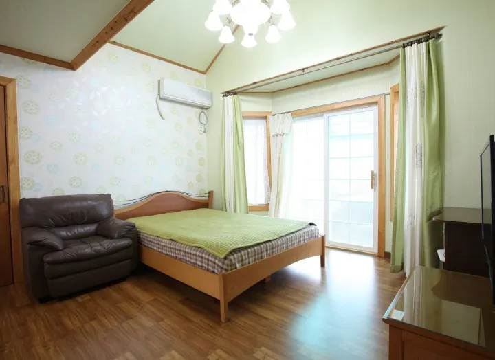 Hyeonbuk-myeon Forest Rental Cottage