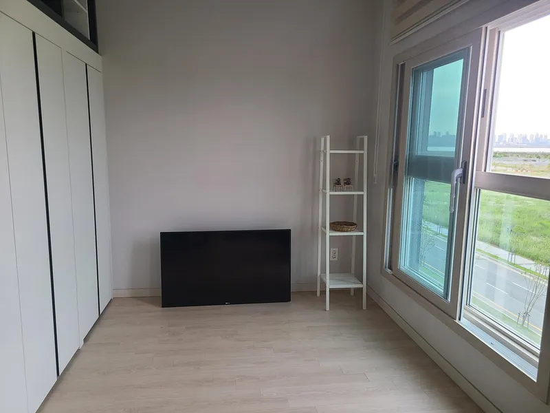 [Siheung] Newly built officetel next to the artificial surfing field 9