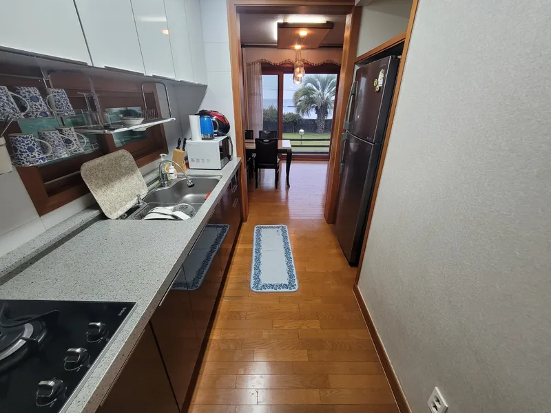 [서귀포 안덕] 대평리 바다와 수직해안절벽을 경관으로 즐기는 고급별장 21