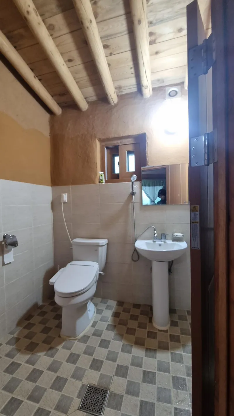 [Goseong] Hwangtojip Bongpo Beach nearby country house pet-friendly house 50 pyeong/yard# 10