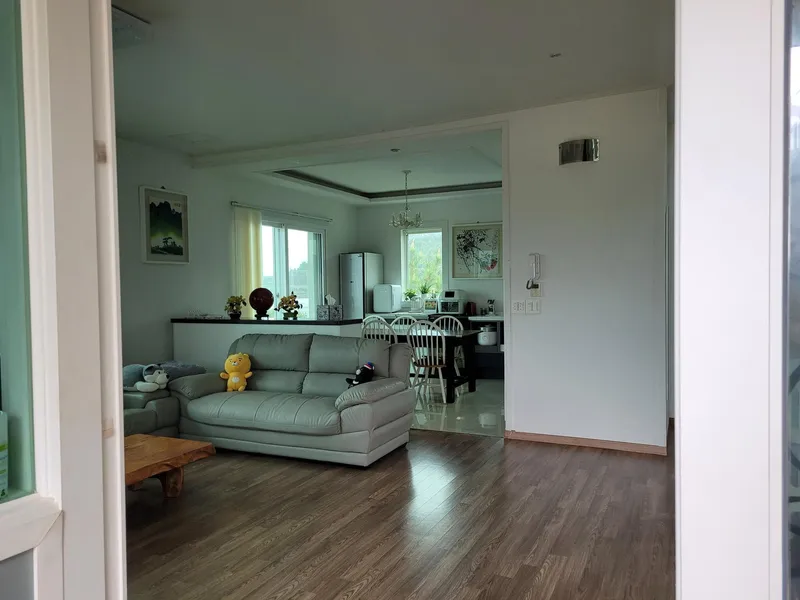 [Aewol, Jeju] Independent accommodation with a large garden and swimming pool overlooking the Gwakji Sea 43