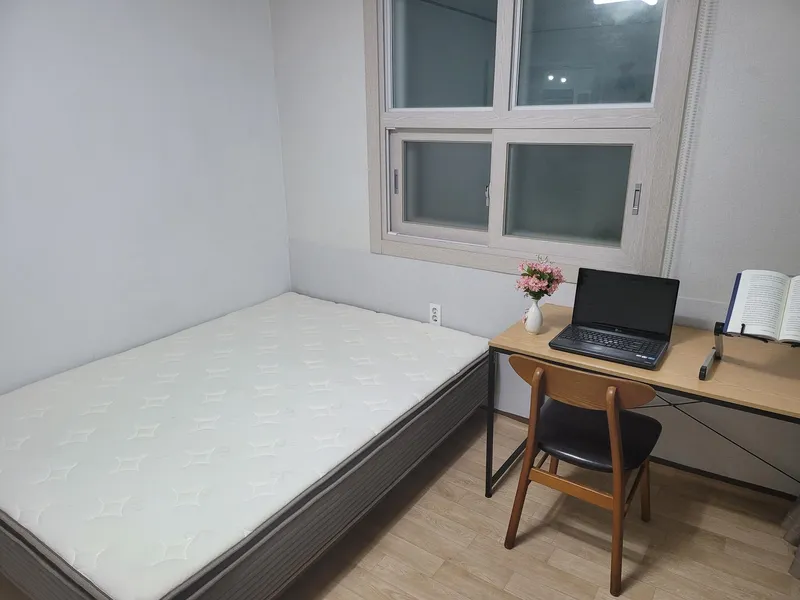 [부산 부산진][지하철부암역5분거리][방3거실주방1욕실1][무료전용주차] 102호 21