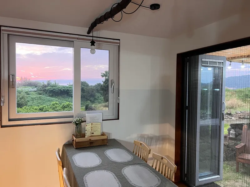[Aewol, Jeju] Half-price discount event for full moon #Jeju emotional accommodation #Ghibli emotional #Moon 64