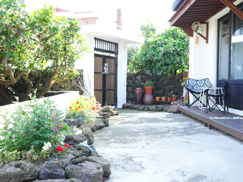 [Hahyo-dong, Seogwipo] Today's romantic Jeju seaside village small house 45