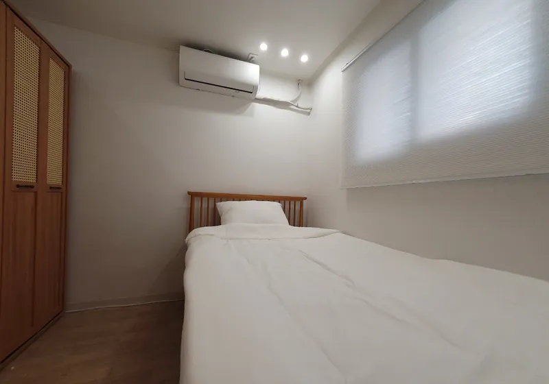 [Seongbuk, Seoul] Simple & Comfortable Korea University Jongam-dong Stay One Room A202 2