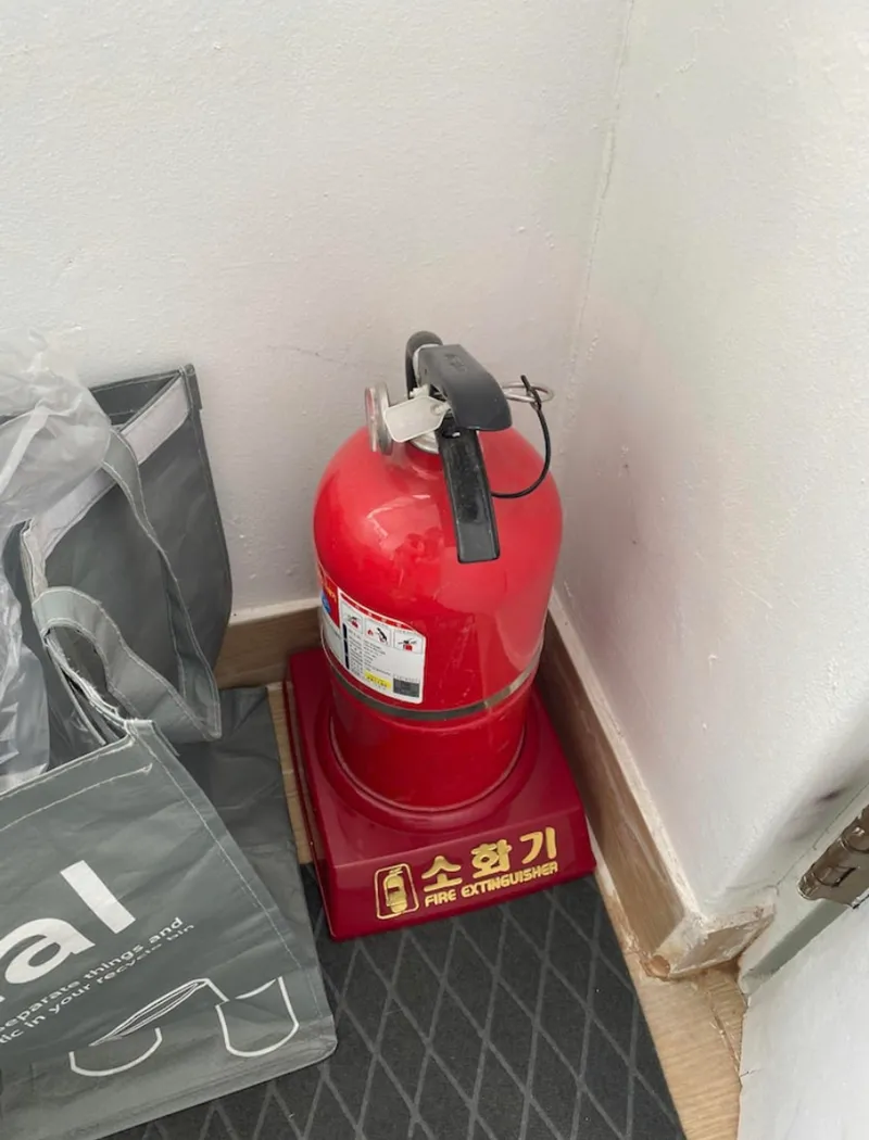 [Gyeongsan] Room 2 15 minutes on foot from Gyeongsan Station, 10 minutes from Jungsanji, 10 minutes from Saweol Station on Line 2 25
