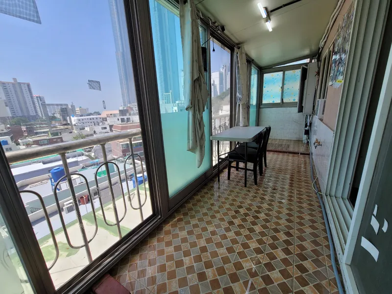 [Haeundae, Busan] Oksan Villa, about 5 minutes walk from the white sand beach, with a very large three-sided veranda 14