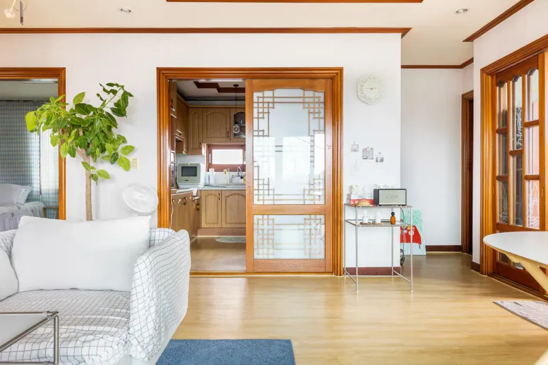 [Daejeong, Seogwipo] Sunset One Month Living 2 (Women Only/Air Conditioner in Each Room) Mosulpo Western-style House 2nd Floor Share 13