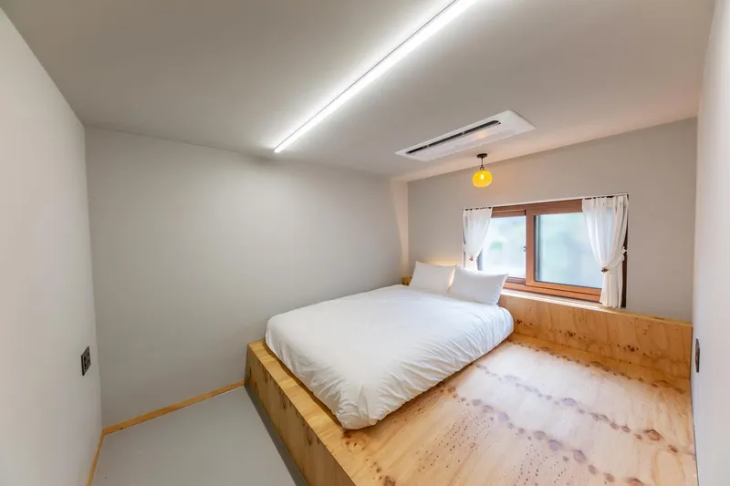 [Aewol, Jeju] Gu-eom-ri Dol-yeom-jeon Aewol Coastal Road, Jeju Dol-dam Old House, Independent Pine Tree House 3
