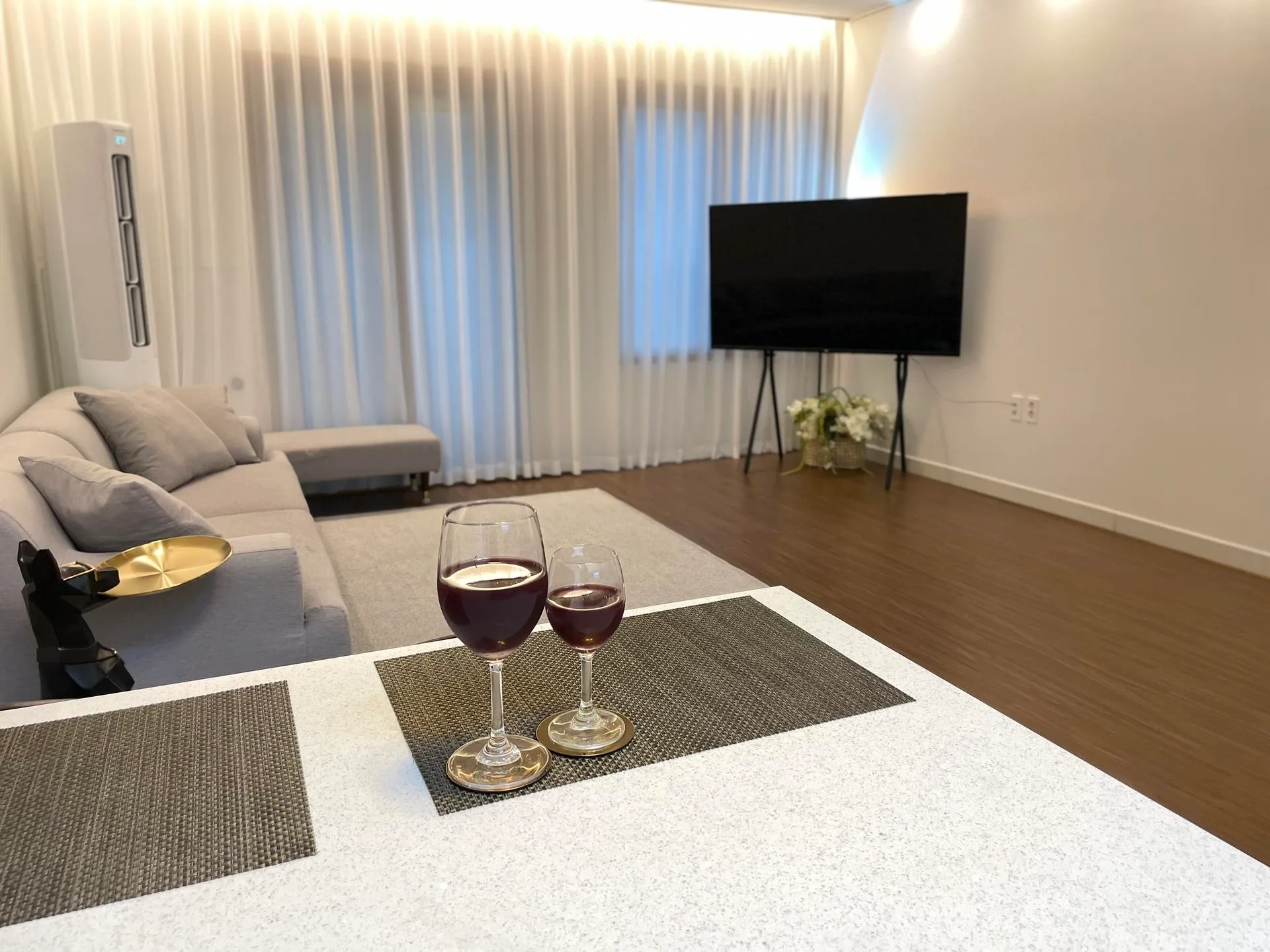 Sadang-dong Transit-Friendly Three-Bedroom House