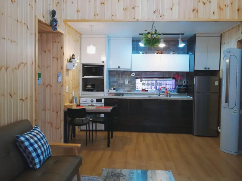 [Haean-dong, Jeju] Kids Pension, Family Pension, Blue Grassland Horse Ranch right in front of Jeju Airport (16 pyeong single-family duplex) 13