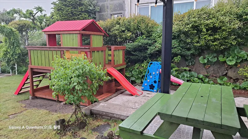 [Haean-dong, Jeju] Kids Pension, Family Pension, Blue Grassland Horse Ranch right in front of Jeju Airport (16 pyeong single-family duplex) 17
