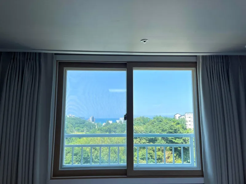 [Gangneung] Ocean view in a cozy space / Clean / 5 minutes walk from Sacheonjin Beach / Comfy Gangneung 2 6
