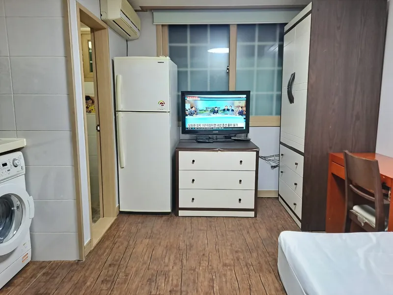 [Buk-gu, Busan] 1st floor, 7th floor, one-room apartment in Deokcheon-dong, 7 minutes from Sukdeung Station 13