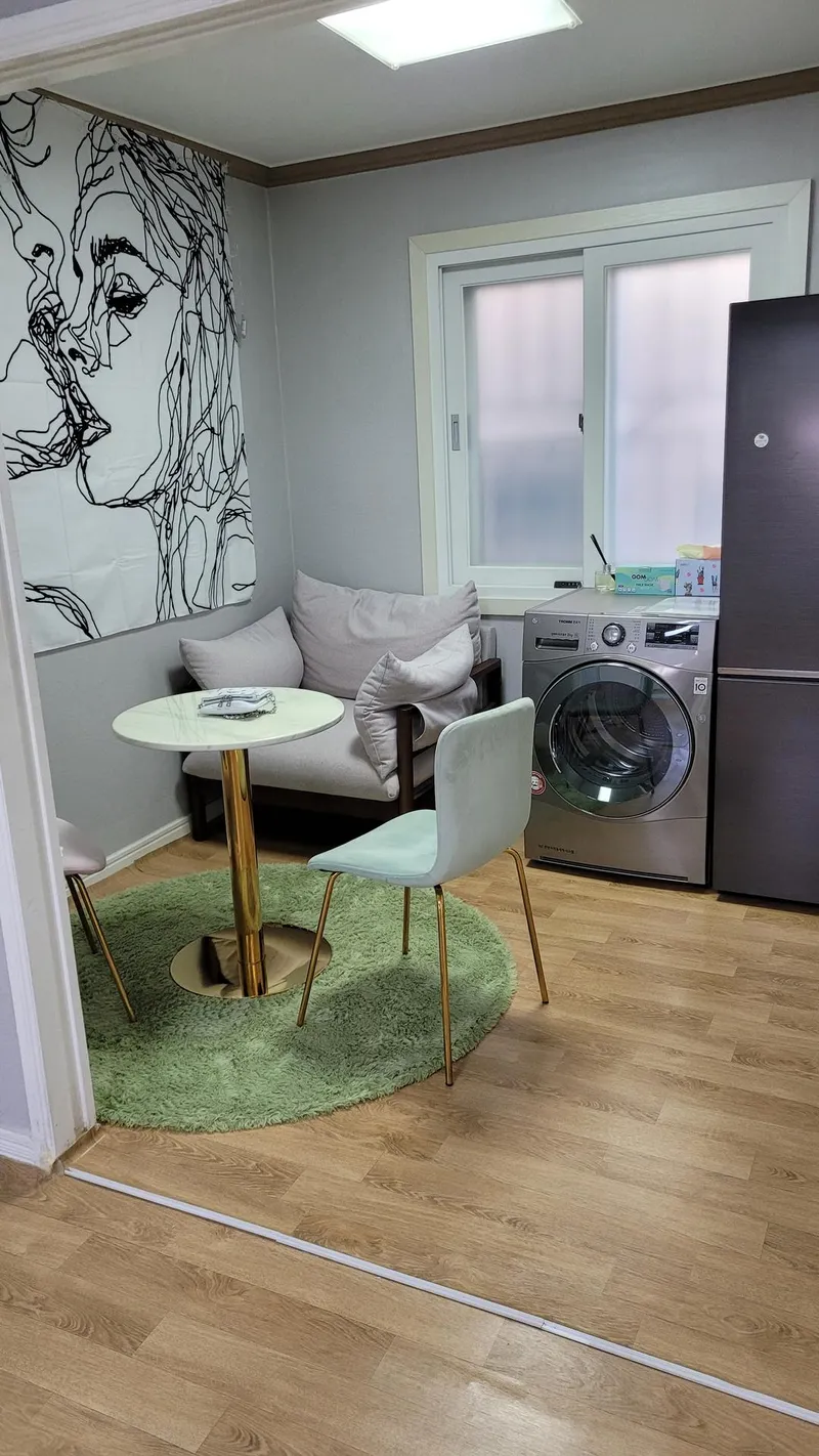 [Haeundae, Busan] Living for a month in Haeundae where you can relax #Two rooms #Living room 2