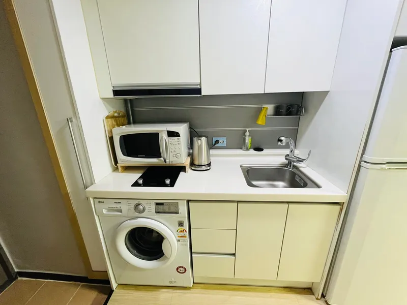 [Gangnam, Seoul] Fully-furnished officetel 2 minutes walk from Gangnam Station 11