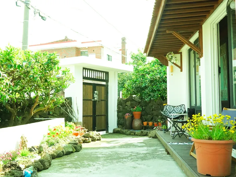 [Hahyo-dong, Seogwipo] Today's romantic Jeju seaside village small house 54