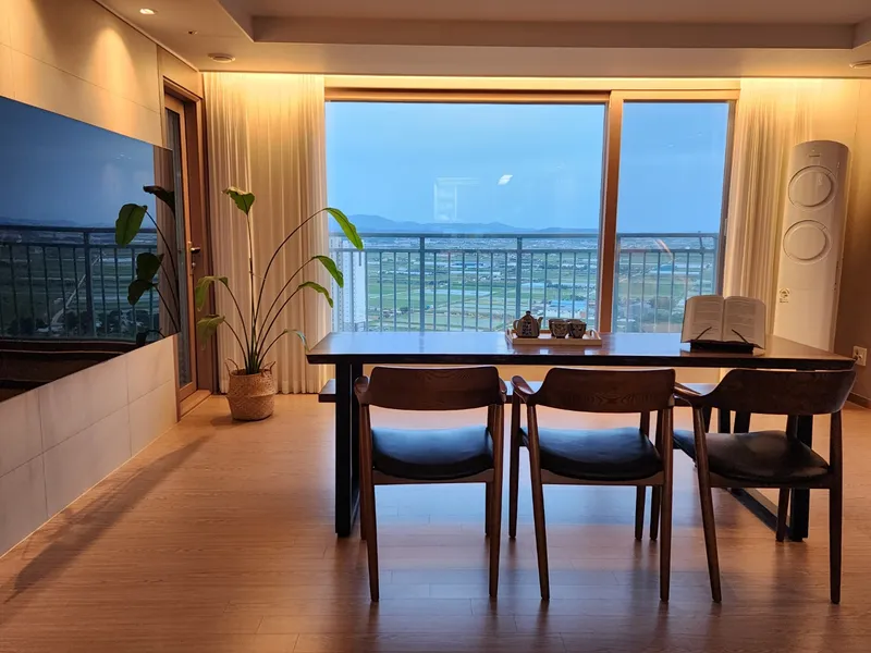 [Pyeongtaek] Single room share house #White #Samsung employees welcome 7