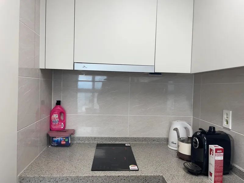 [Sokcho] Living room/room 25th floor ocean, city view apartment 7 minutes to Sokcho Beach, 3 minutes to E-Mart 40