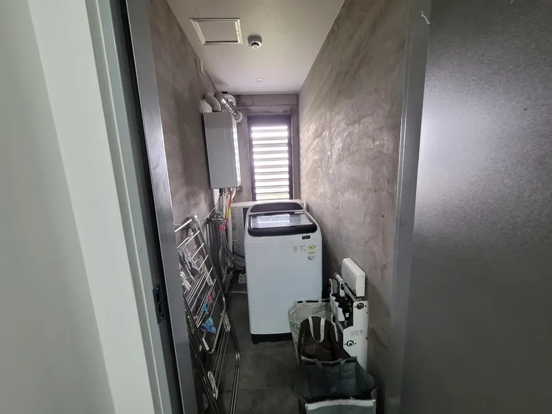 [제주 조천] 함덕해수욕장 도보15분 함덕대나무집 거실+투룸 2층 B 23