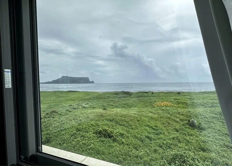 [Seongsan, Seogwipo] Gwangchigi Beach with a high-class ocean view overlooking Seongsan Sunrise Peak and the sea 46