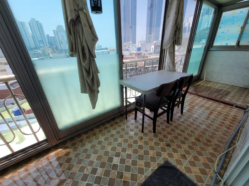 [Haeundae, Busan] Oksan Villa, about 5 minutes walk from the white sand beach, with a very large three-sided veranda 11