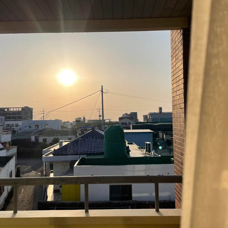 [Daejeong, Seogwipo] Sunset One Month Living 2 (Women Only/Air Conditioner in Each Room) Mosulpo Western-style House 2nd Floor Share 14