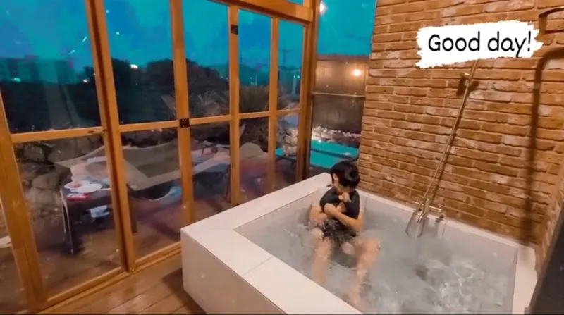[제주 애월] 실내자쿠지 유아용품 저상형침대 불멍 바베큐 해안도로 인접 38