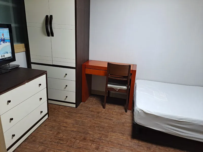 [Buk-gu, Busan] 1st floor, 7th floor, one-room apartment in Deokcheon-dong, 7 minutes from Sukdeung Station 17