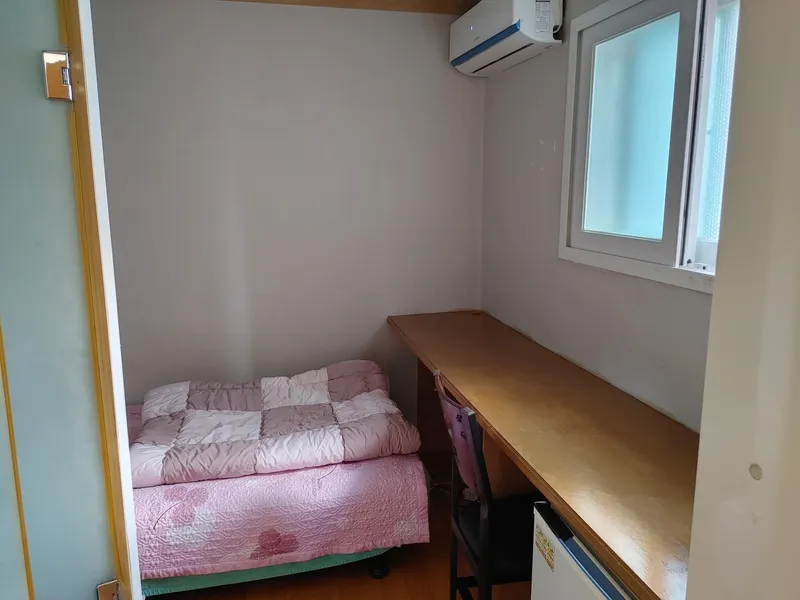 [Seodaemun, Seoul] One-room Gosiwon 5 minutes walk from Sinchon Station 2