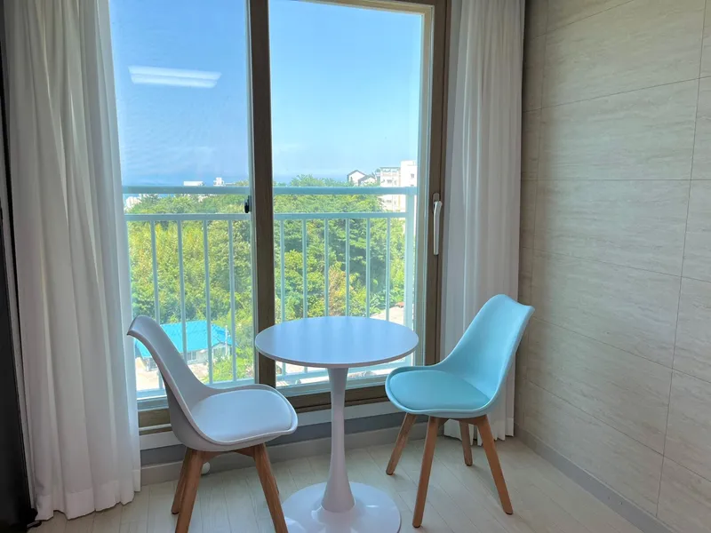[Gangneung] Ocean view in a cozy space / Clean / 5 minutes walk from Sacheonjin Beach / Comfy Gangneung 2 13