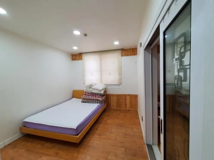 [Muju] Affordable Ondol Pension in Deogyusan National Park #Rose2 #Utility Included 3
